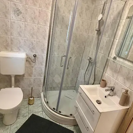 Babji Zob Apartma